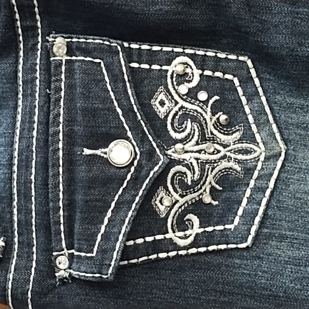 Earl Jeans